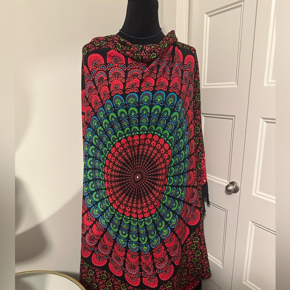 Wrap/Scarf. Large. - image 2